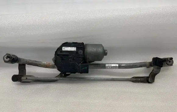 Audi A6 S6 C7 4G Front wiper linkage and motor 4G1955023A
