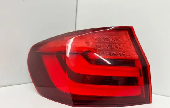 BMW 5 F10 F11 Tailgate rear/tail lights SN007M