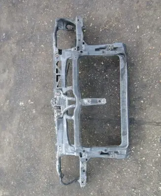 Volkswagen Golf IV Radiator support slam panel 
