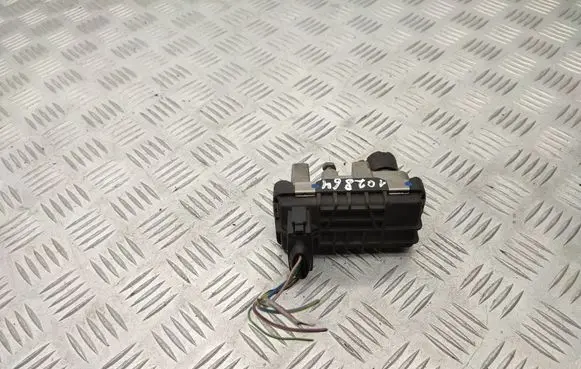 Audi A6 S6 C6 4F Turbine electric control actuator 6NW009483