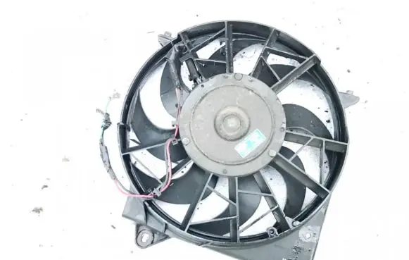 Mazda Demio Radiator cooling fan shroud 819002207 81900-2207