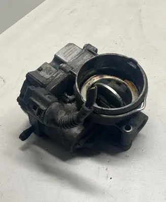 Audi A4 S4 B7 8E 8H Throttle valve A2C53099815 2105071014 03G128063C