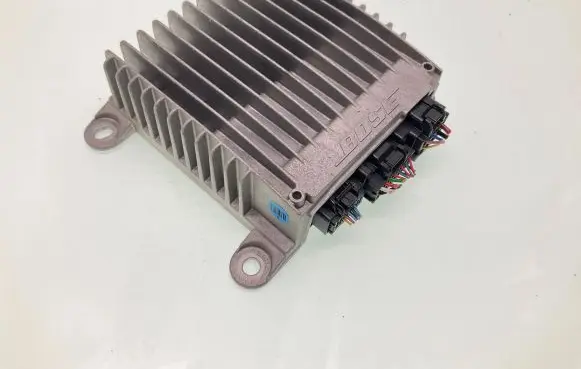Nissan Leaf II (ZE1) Sound amplifier 280615SA2A 999999 770627102031982