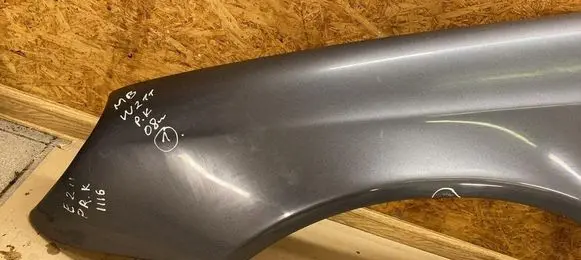 Mercedes-Benz E W211 Fender