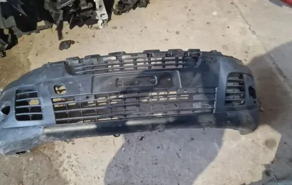 Peugeot Expert Front bumper 9808639977