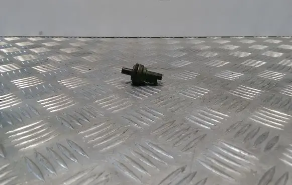 Coolant temperature sensor
