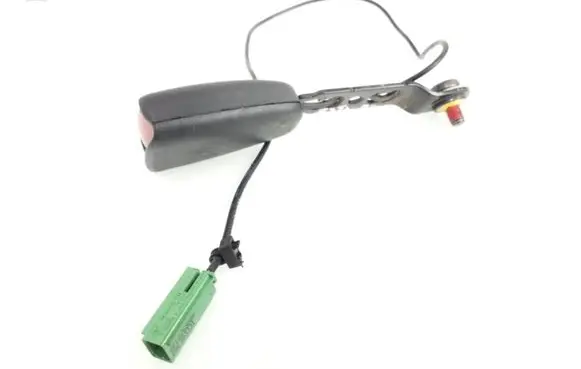 Volvo V50 Front seatbelt buckle 6841697