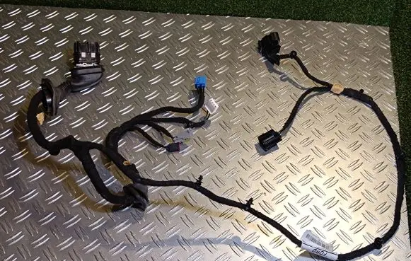 Ford Tourneo Custom Front door wiring loom GK2T14A631BDC GK2T14A631