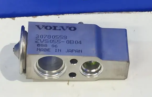 Air conditioning (A/C) expansion valve