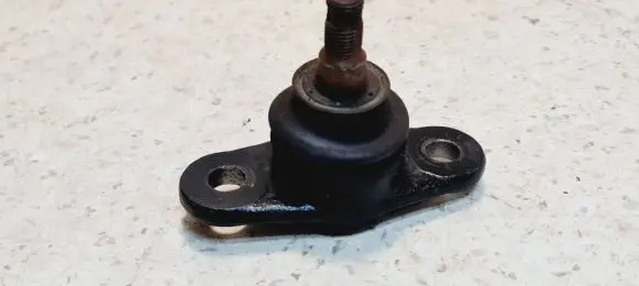 KIA Rio Front ball joint 