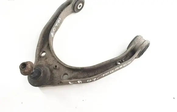 Volkswagen Touareg I Front upper control arm/wishbone 