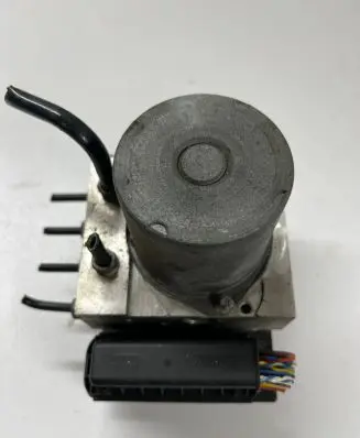 BMW 5 E60 E61 ABS Pump 6777797