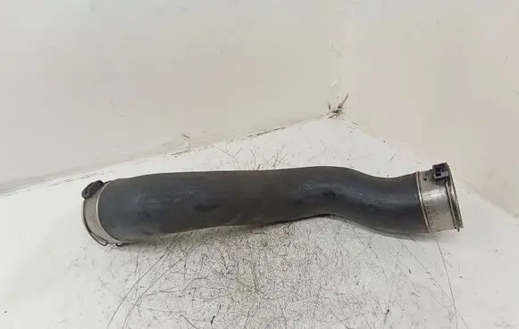 Mercedes-Benz E W212 Intercooler hose/pipe A2125280000