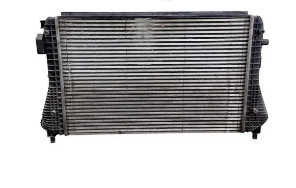 Skoda Octavia Mk2 (1Z) Intercooler radiator 1K0145803BN