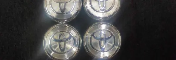 Toyota Auris E180 Original wheel cap R8840