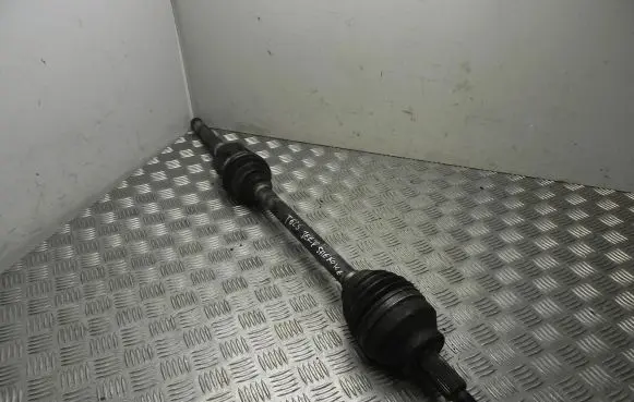 Jeep Grand Cherokee Front driveshaft P68193660AA