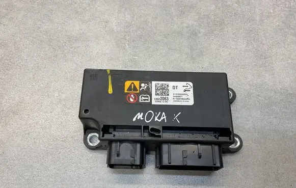 Opel Mokka X Airbag control unit/module 13522063