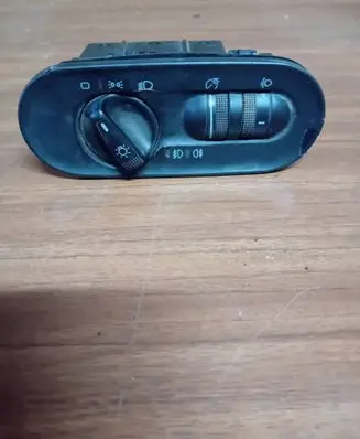 Volkswagen Sharan Light switch 