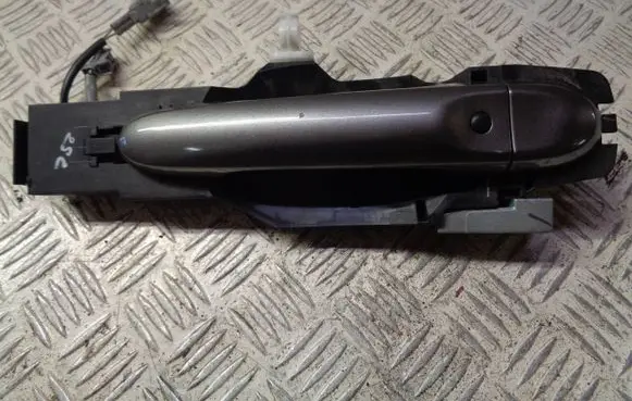 Nissan Note (E12) Front door exterior handle