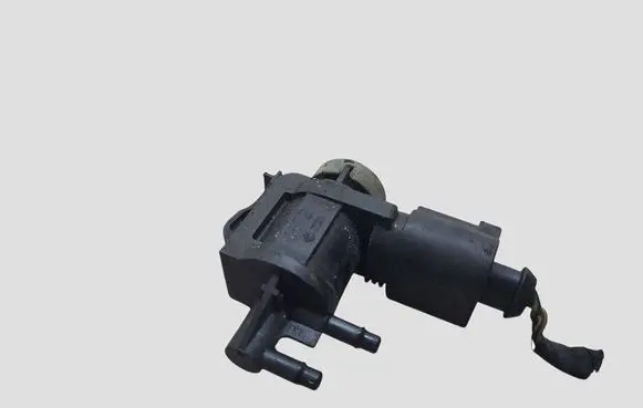 Volkswagen PASSAT B6 Turbo solenoid valve 1K0906283A