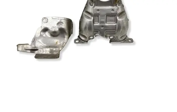 Audi Q5 SQ5 FY Heat shield in engine bay 06L129597B 06L129598C