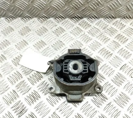 Jaguar I-Pace Engine mount bracket J9D37M121AD