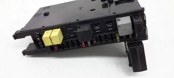 Mercedes-Benz CLK A209 C209 Fuse module A2095450101