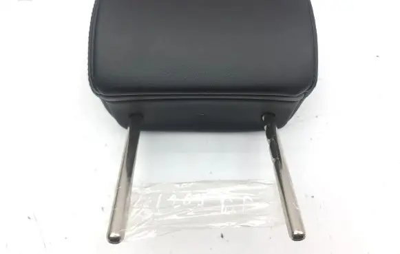 Mazda 6 Front seat headrest 