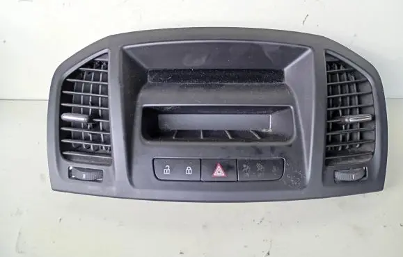 Opel Insignia A Dash center air vent grill 13321689 12844842
