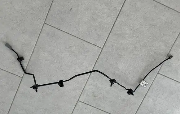 Chevrolet Corvette C8 Brake line pipe/hose 84824741 83613752
