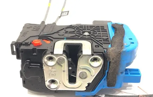 Hyundai Veloster Rear door lock