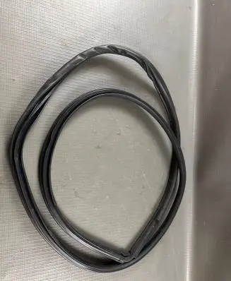 Toyota C-HR II Rear door rubber seal (on body) 62332F4050