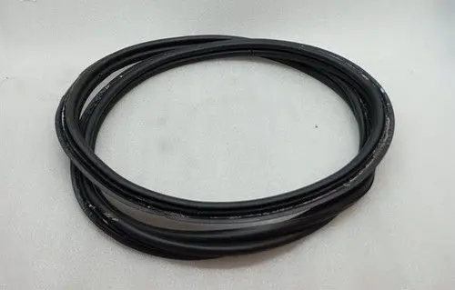 Ferrari FF Rubber seal front coupe door window 86867800