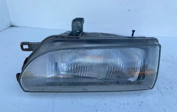 Toyota Corolla E90 Headlight/headlamp 2121140L