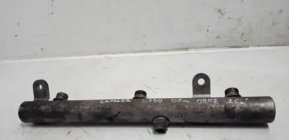Chrysler 300 - 300C Fuel main line pipe A6420702695 0702715608