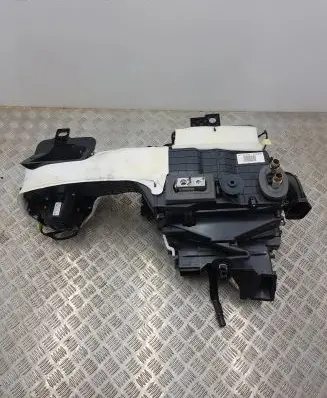 Interior heater climate box assembly