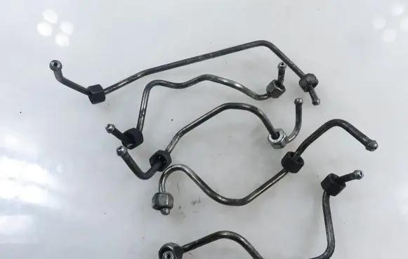Ford S-MAX Fuel injector supply line/pipe 