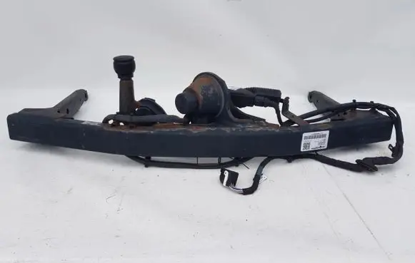 Audi A4 S4 B9 Tow bar set 8W0800491M