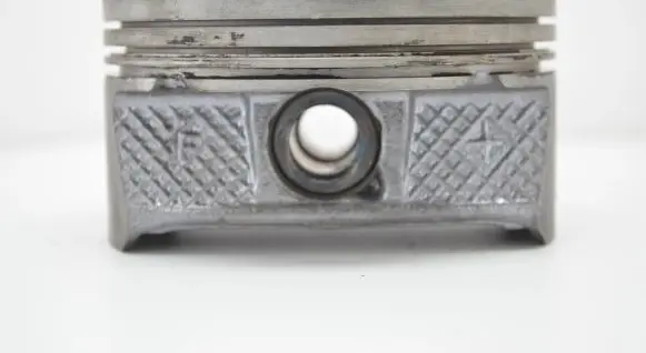 Jeep Wrangler Piston 