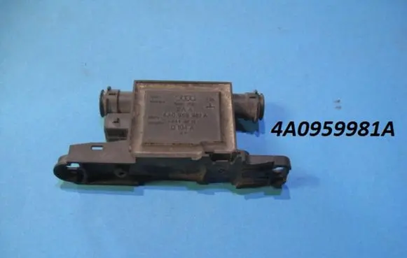 Audi A6 S6 C4 4A Door control unit/module 4A0959981A
