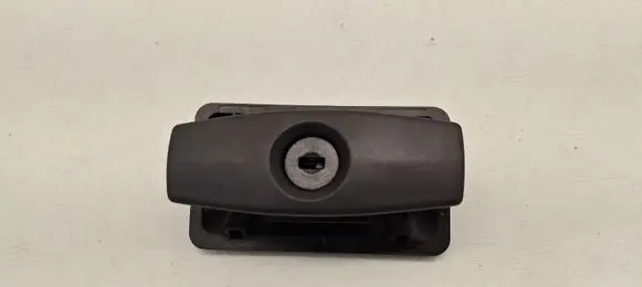 BMW 5 E60 E61 Glove box handle 8163017