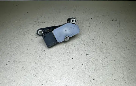 BMW X6 F16 Headlight/headlamp level sensor 6867646 686764601 10172401233