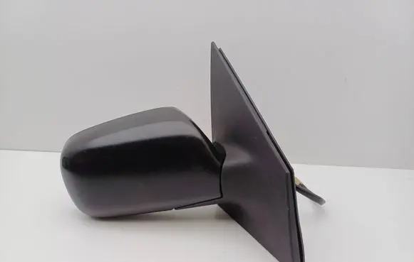Toyota Yaris Front door electric wing mirror 010399
