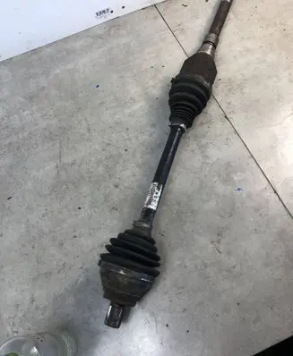 Volkswagen PASSAT B8 Front driveshaft 3Q0407272BG