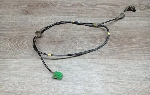 Volvo V70 ABS rear brake sensor 10071160383 3524257