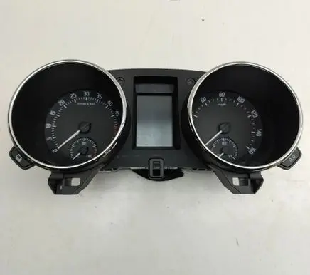 Skoda Yeti (5L) Speedometer (instrument cluster) 5L0920940T