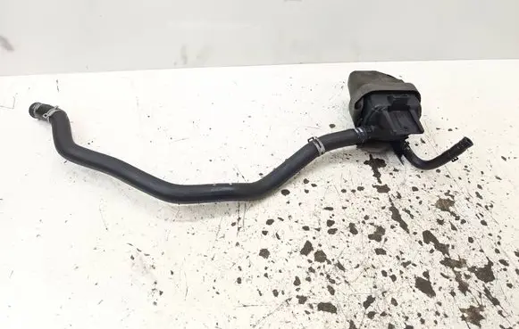 Opel Insignia A Power steering fluid tank/reservoir 