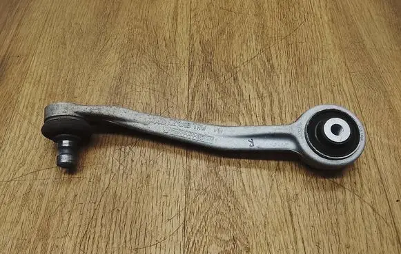 Porsche Macan (95B) Front control arm 8K0510P
