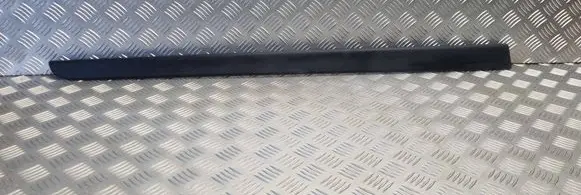 Volvo V70 Front door trim (molding) 9484225