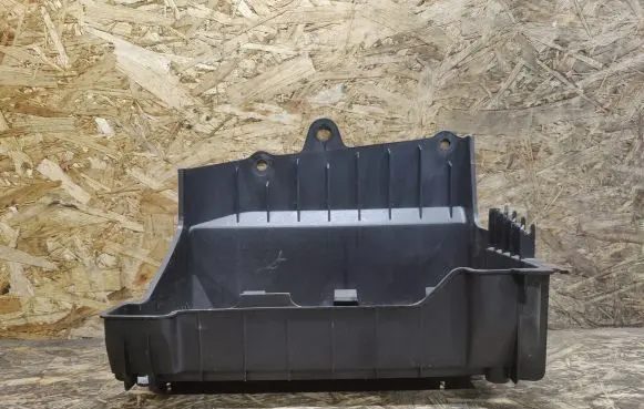 Battery box tray